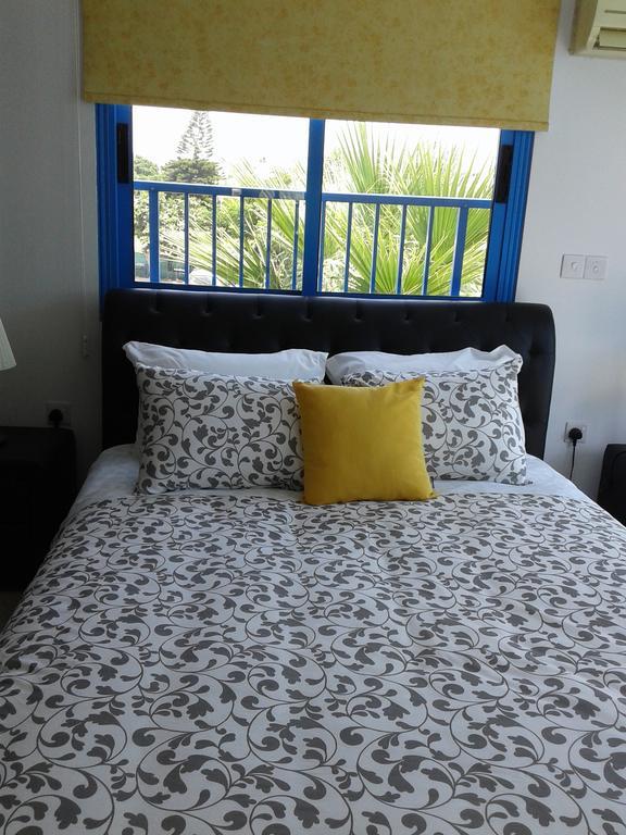 Ocean Blue Apartament Pafos